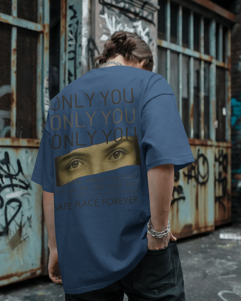 100% premium cotton graphics oversize tee