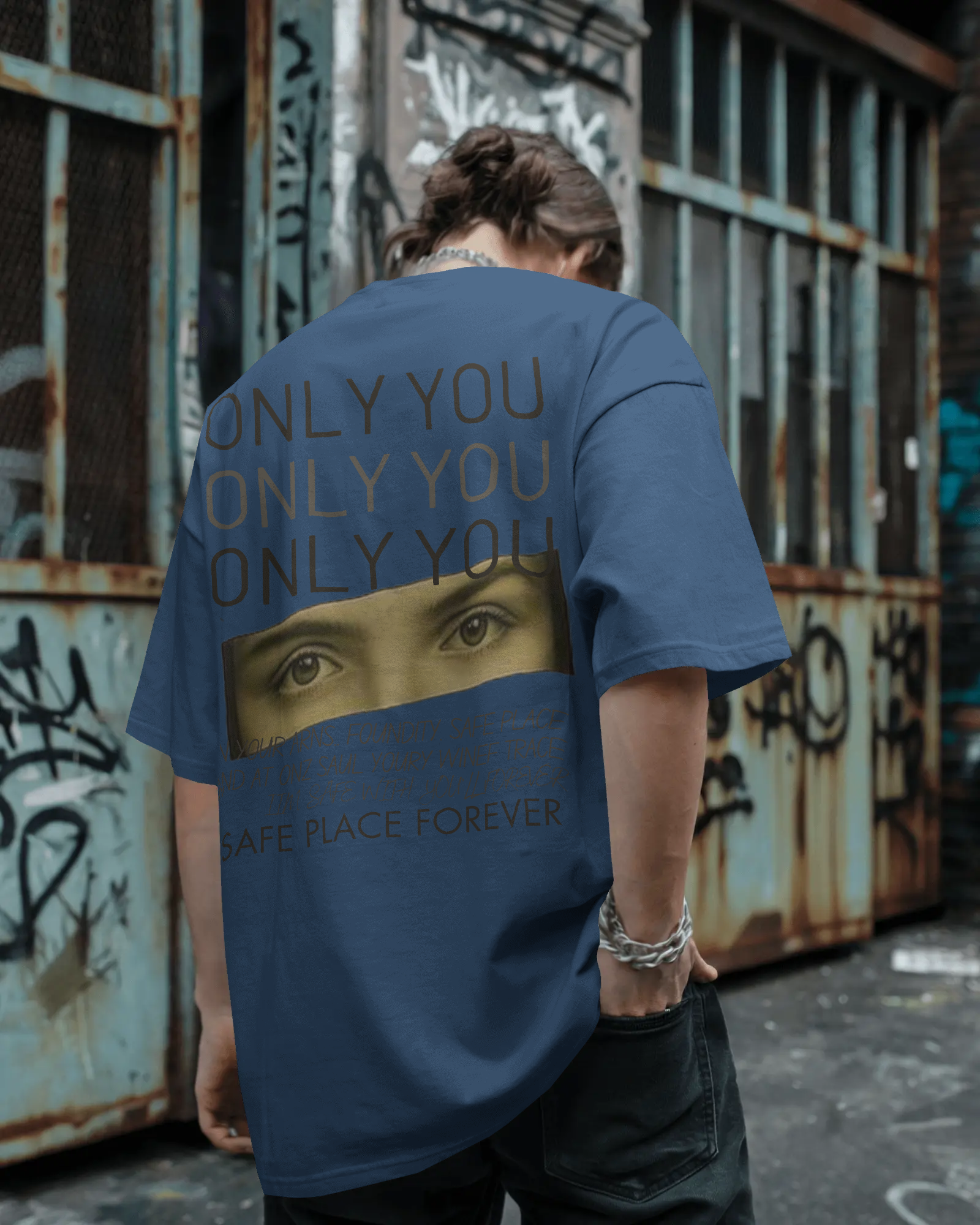 100% premium cotton graphics oversize tee